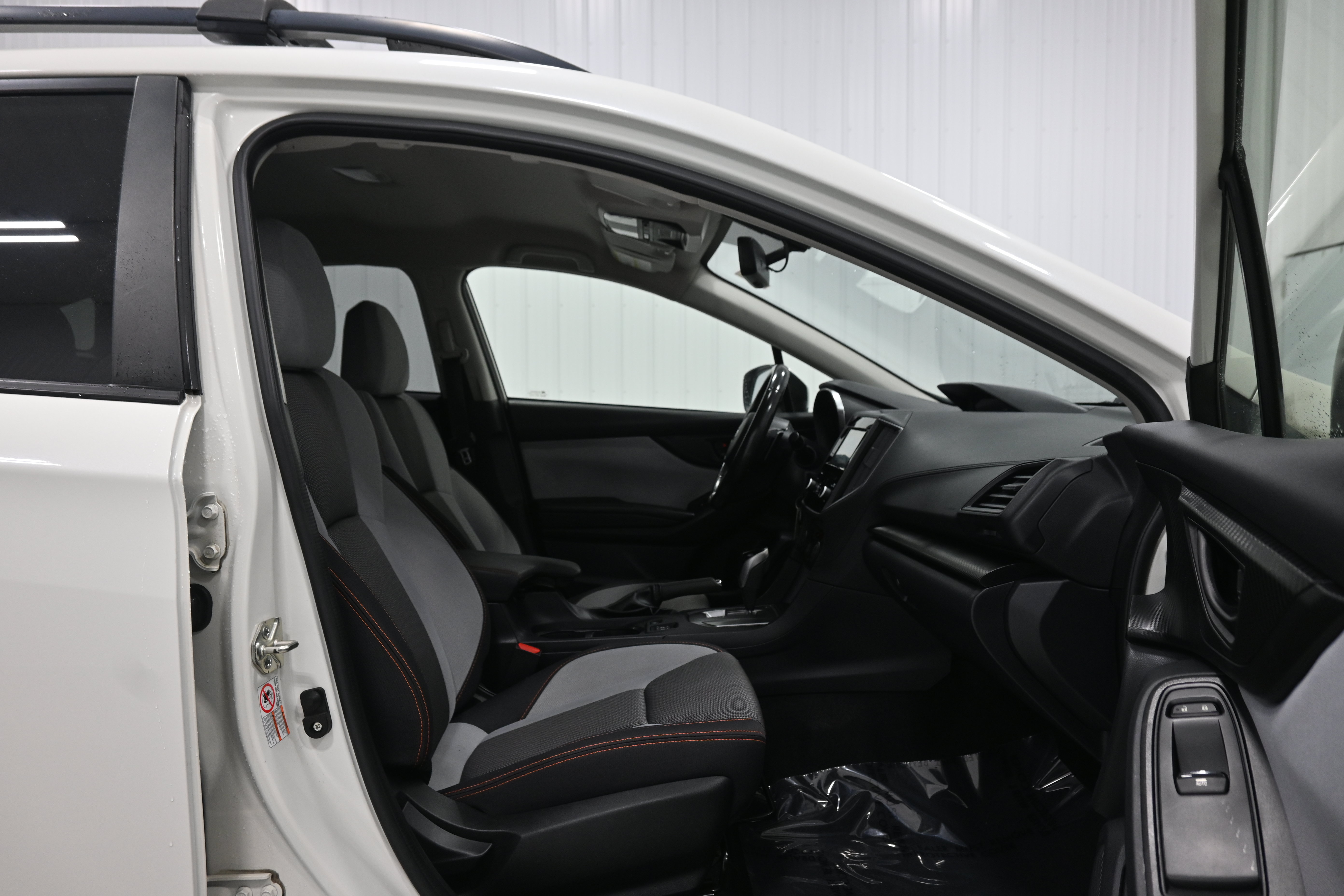 Used 2019 Subaru Crosstrek 2.0i Premium AWD/4WD image 23