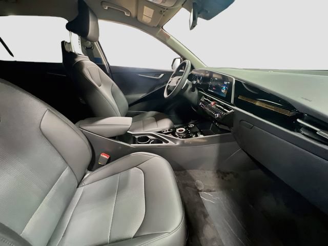 New 2026 Kia Niro Wind FWD image 29