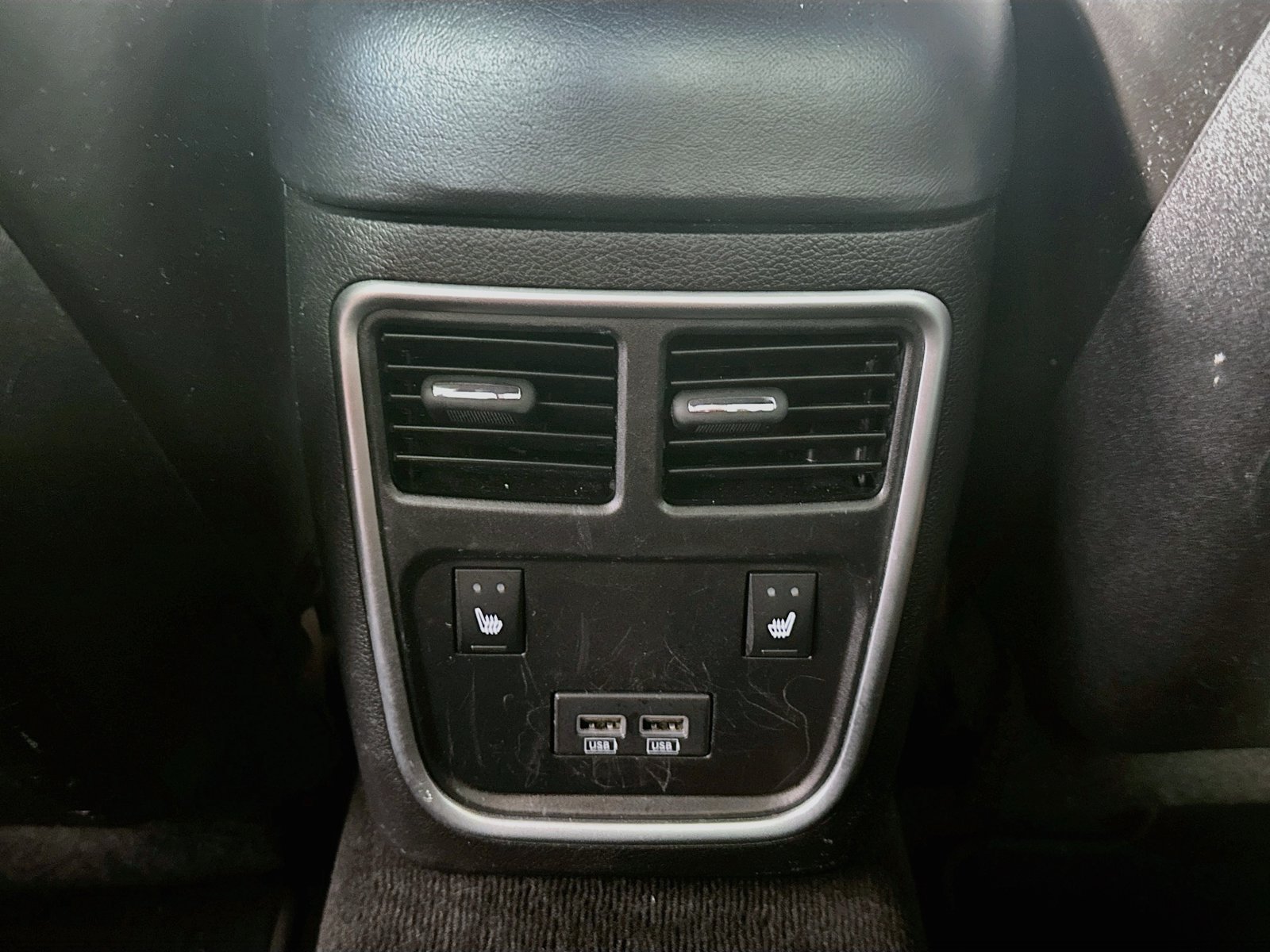 Used 2021 Dodge Charger SXT w/ Leather Interior Group RWD image 23