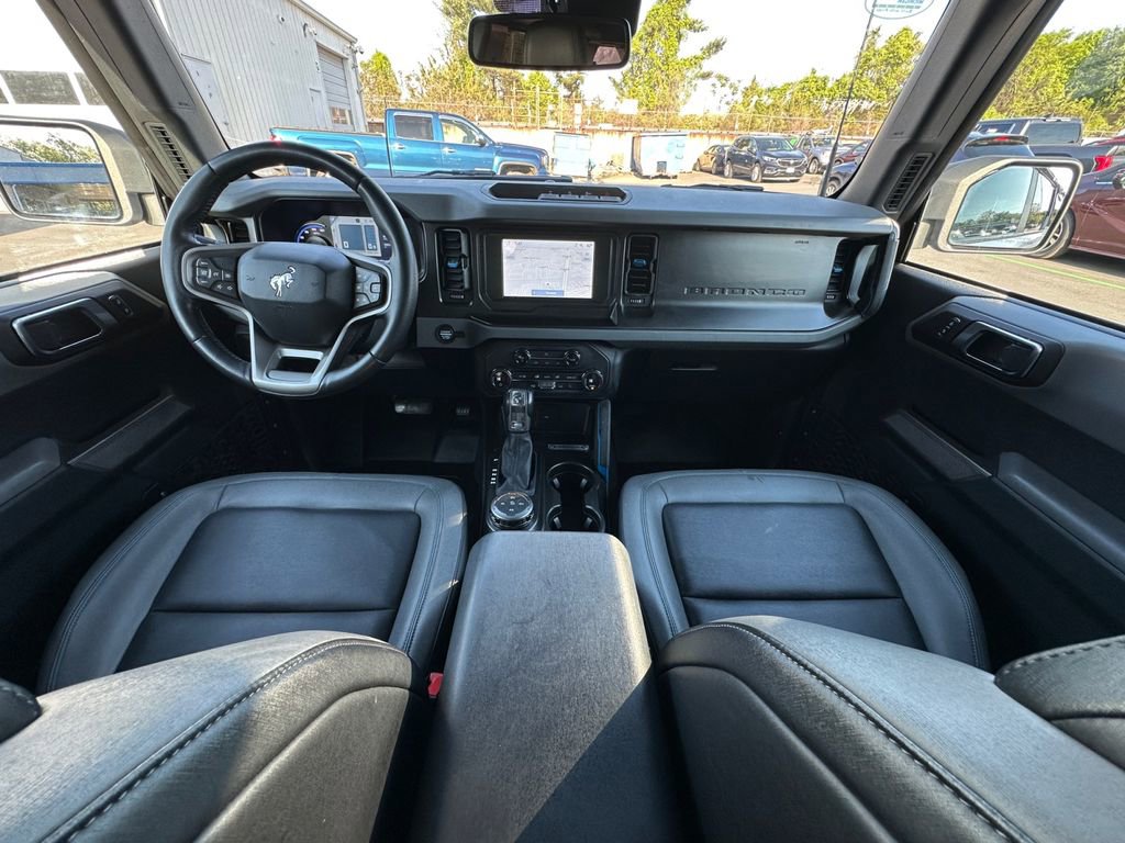 Used 2021 Ford Bronco Black Diamond image 23