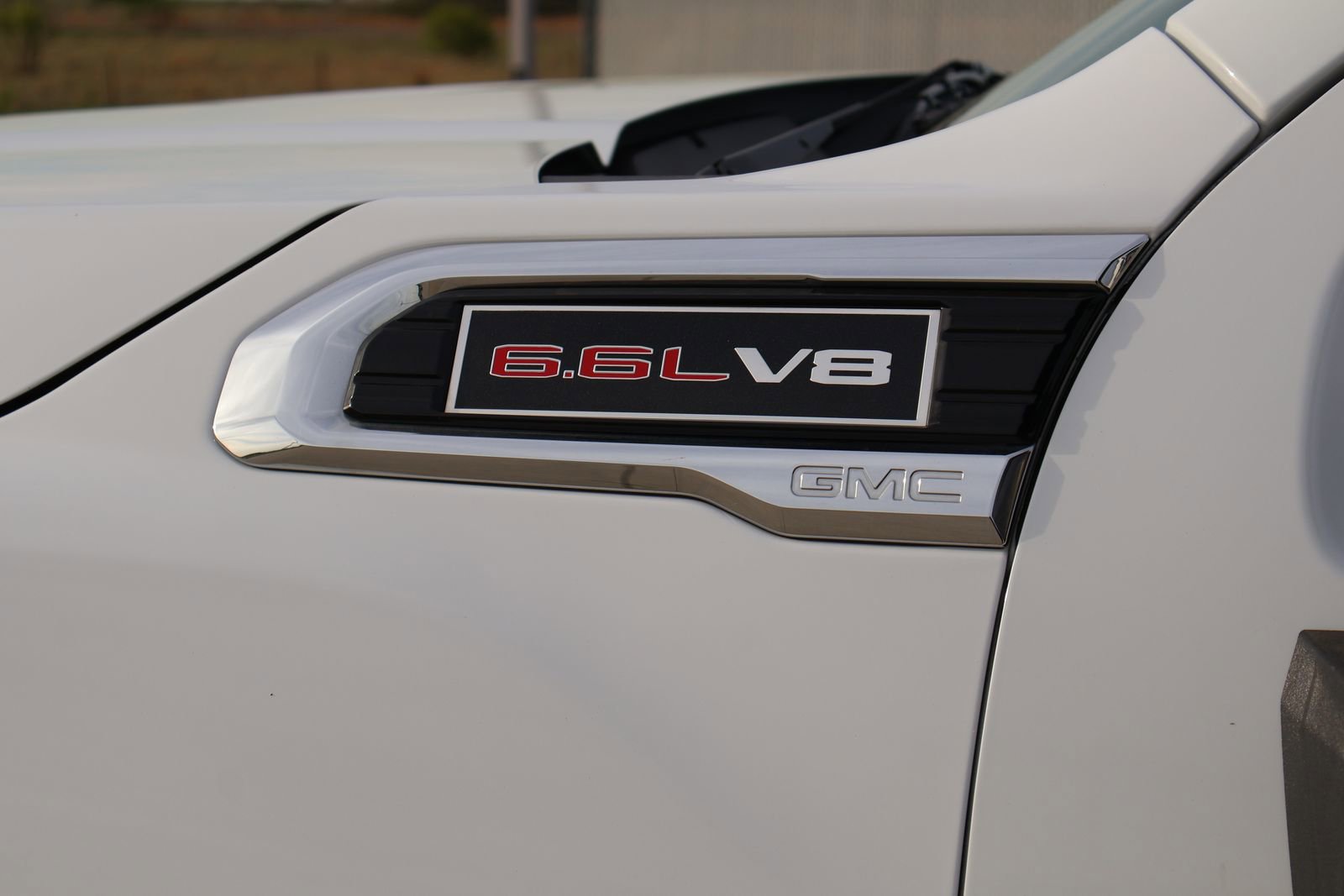 Used 2022 GMC Sierra 2500 Pro w/ Convenience Package image 4