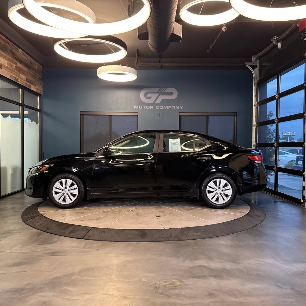 Used 2024 Nissan Sentra S FWD image 6