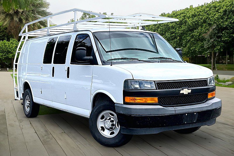 Used 2020 Chevrolet Express 2500 Extended w/ Communications Package RWD image 9