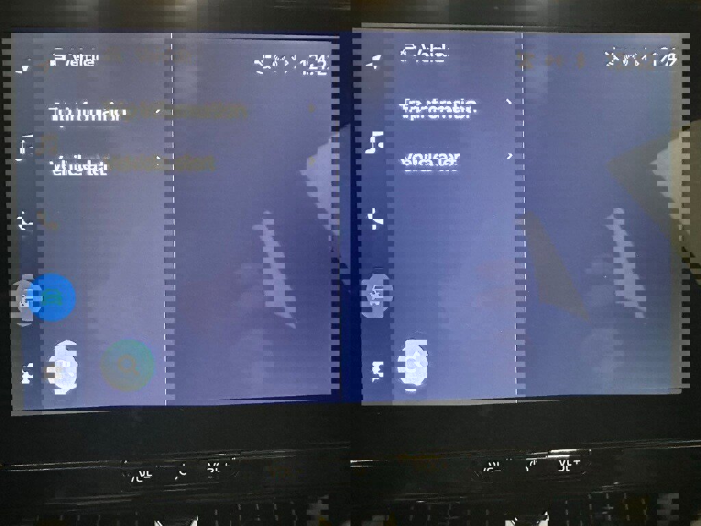 Used 2025 Toyota Corolla XSE image 30