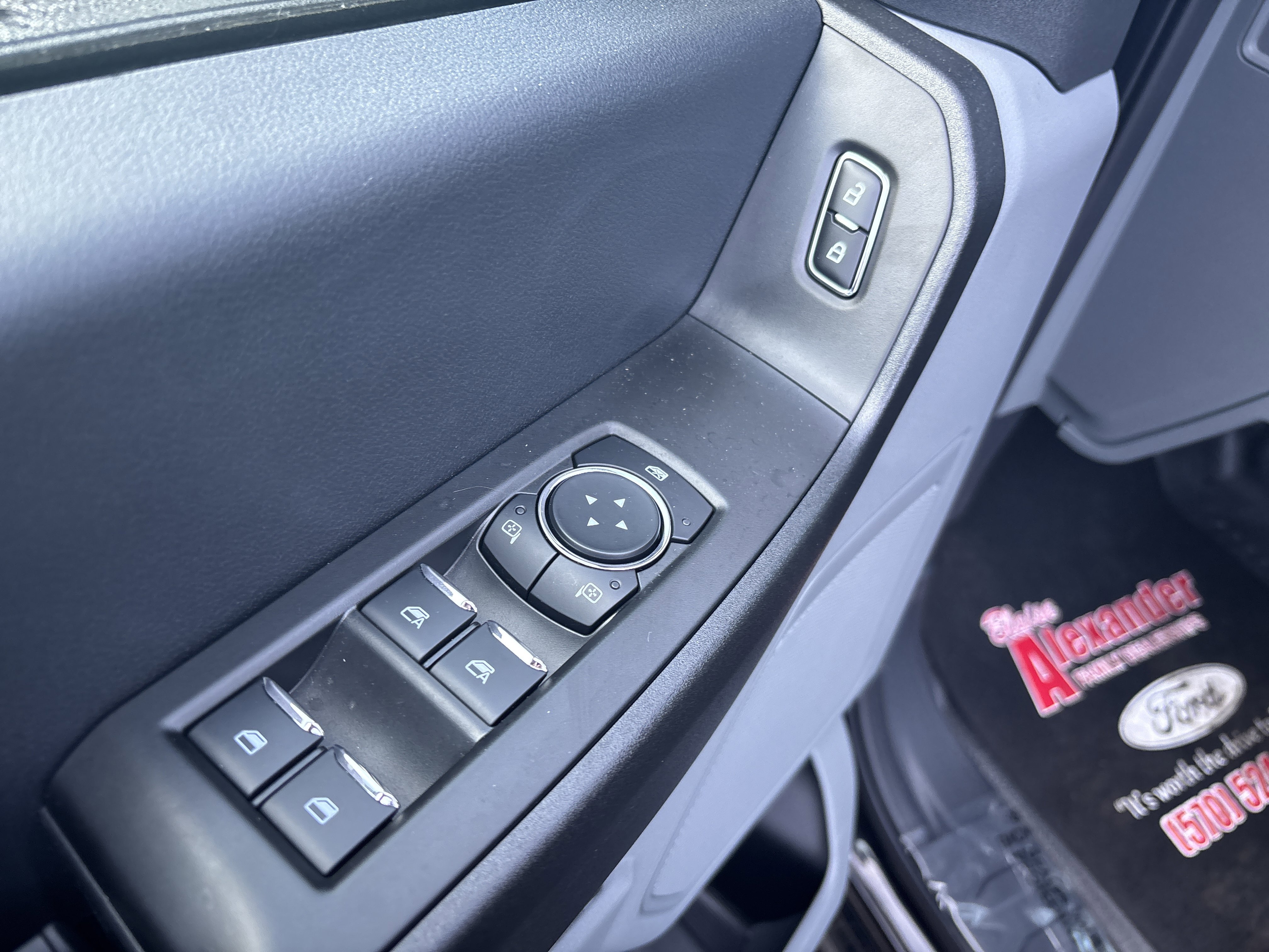 Used 2025 Ford F350 XL w/ XL Chrome Package image 17