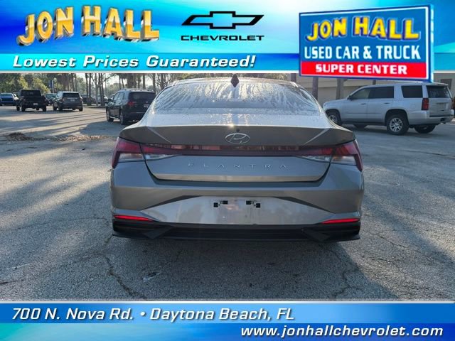 Used 2023 Hyundai Elantra SEL w/ Convenience Package image 8