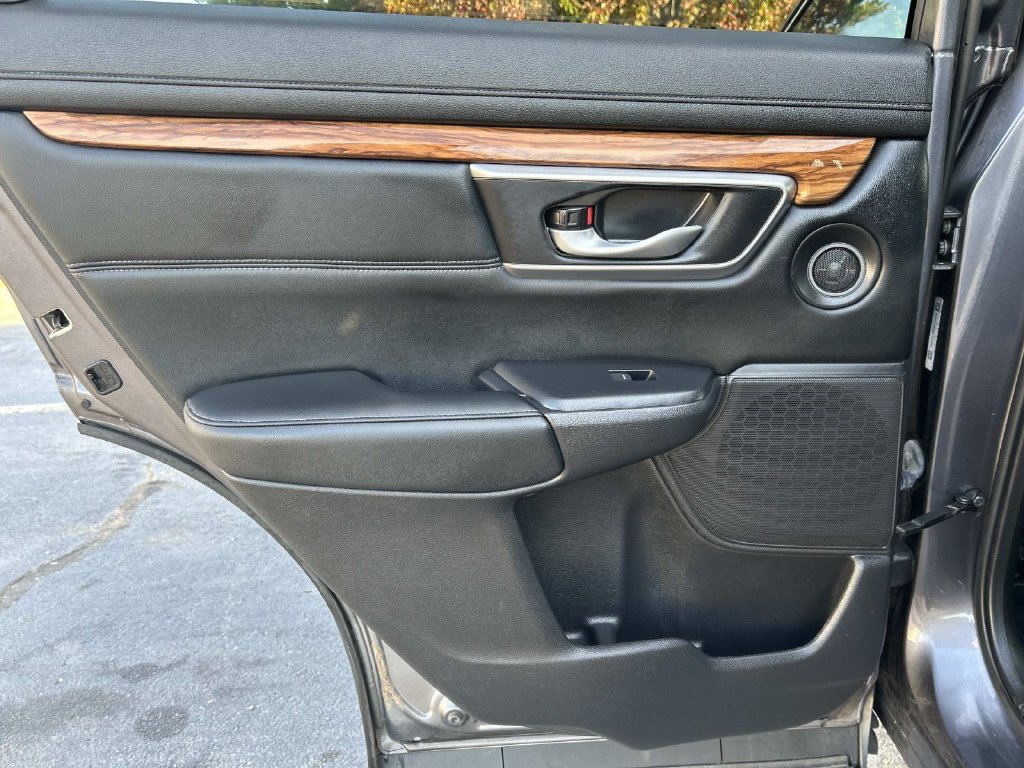 Used 2022 Honda CR-V EX-L image 16