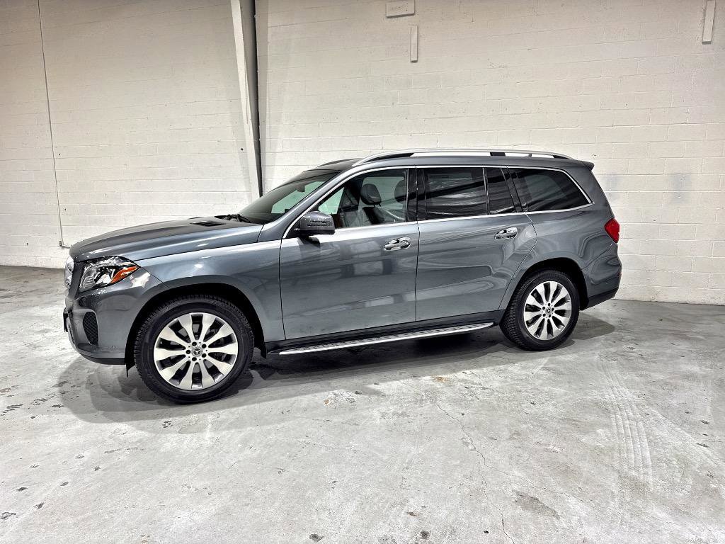 Used 2018 Mercedes-Benz GLS 450 4MATIC image 22