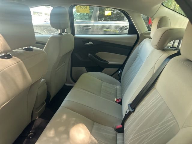 Used 2018 Ford Focus SE image 29