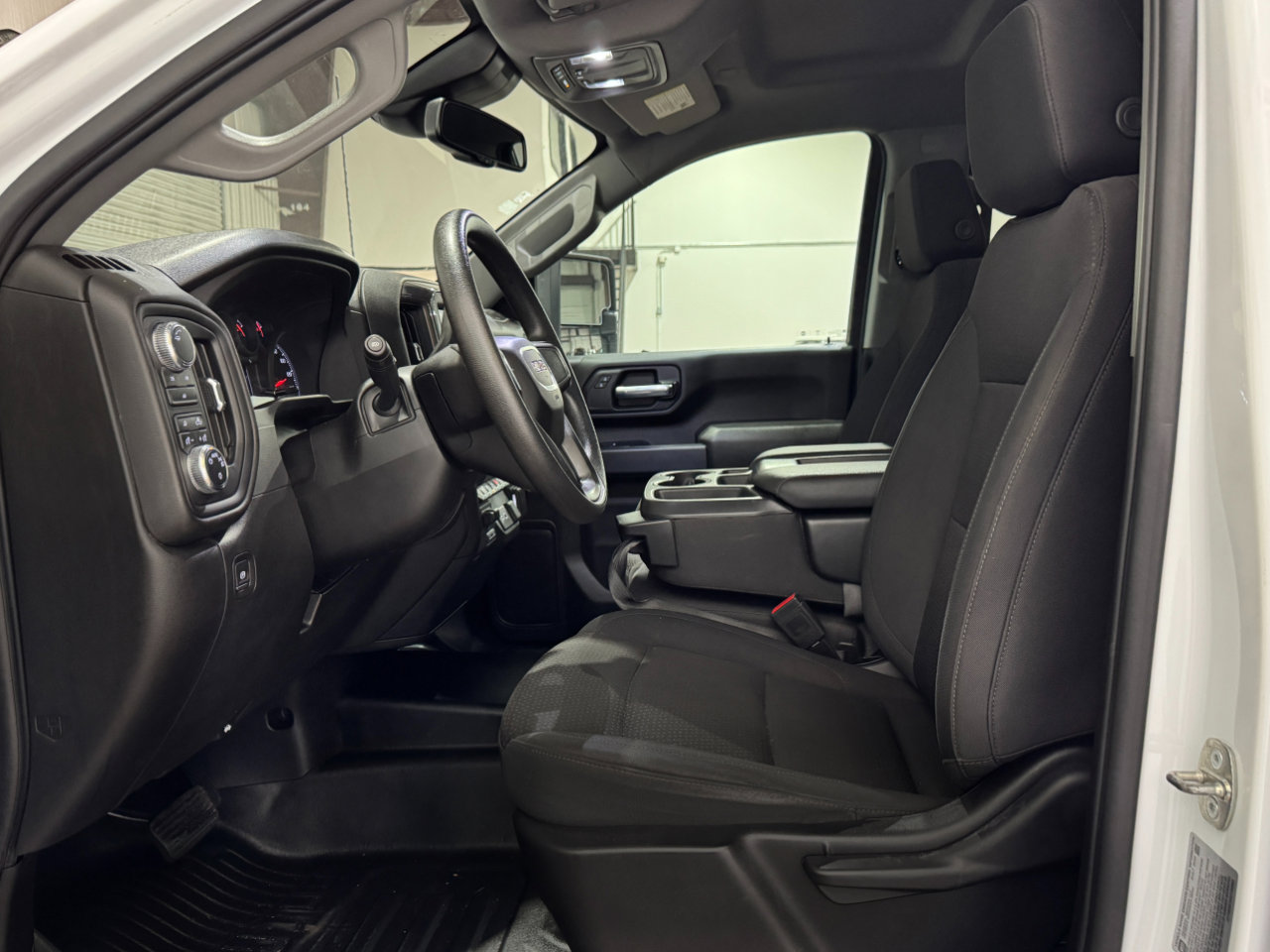 Used 2024 GMC Sierra 3500 Pro w/ 1SA Pro Safety Plus Package image 6