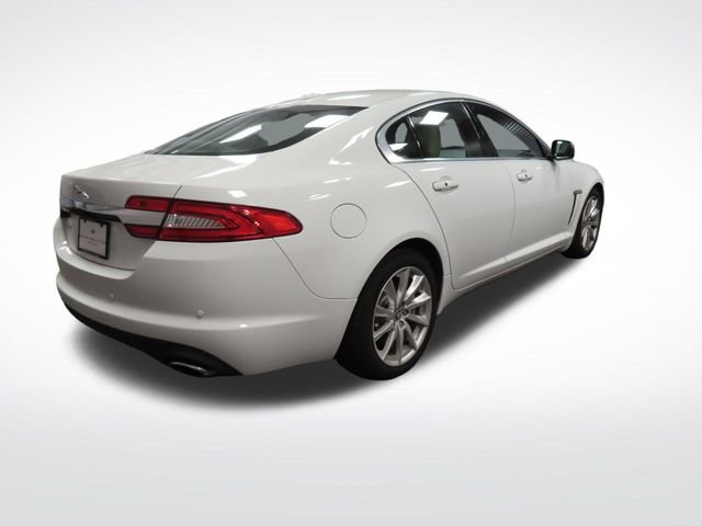 Used 2012 Jaguar XF image 5