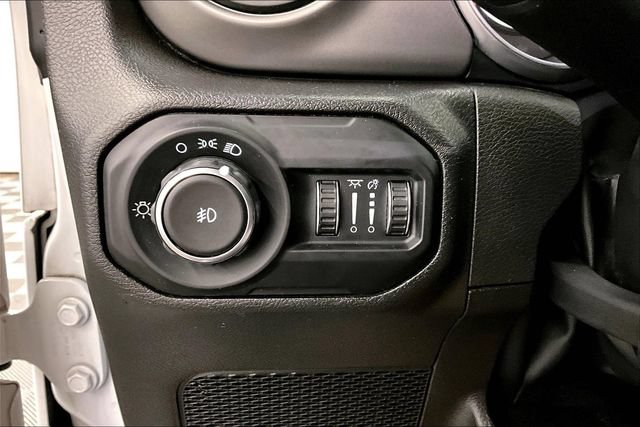 Used 2022 Jeep Wrangler Unlimited Sport AWD/4WD image 37