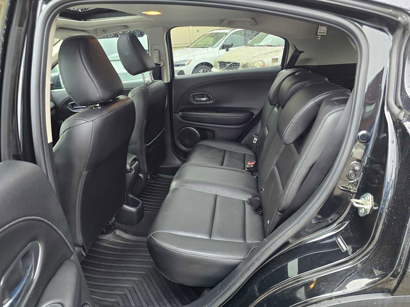 Used 2017 Honda HR-V EX-L image 15