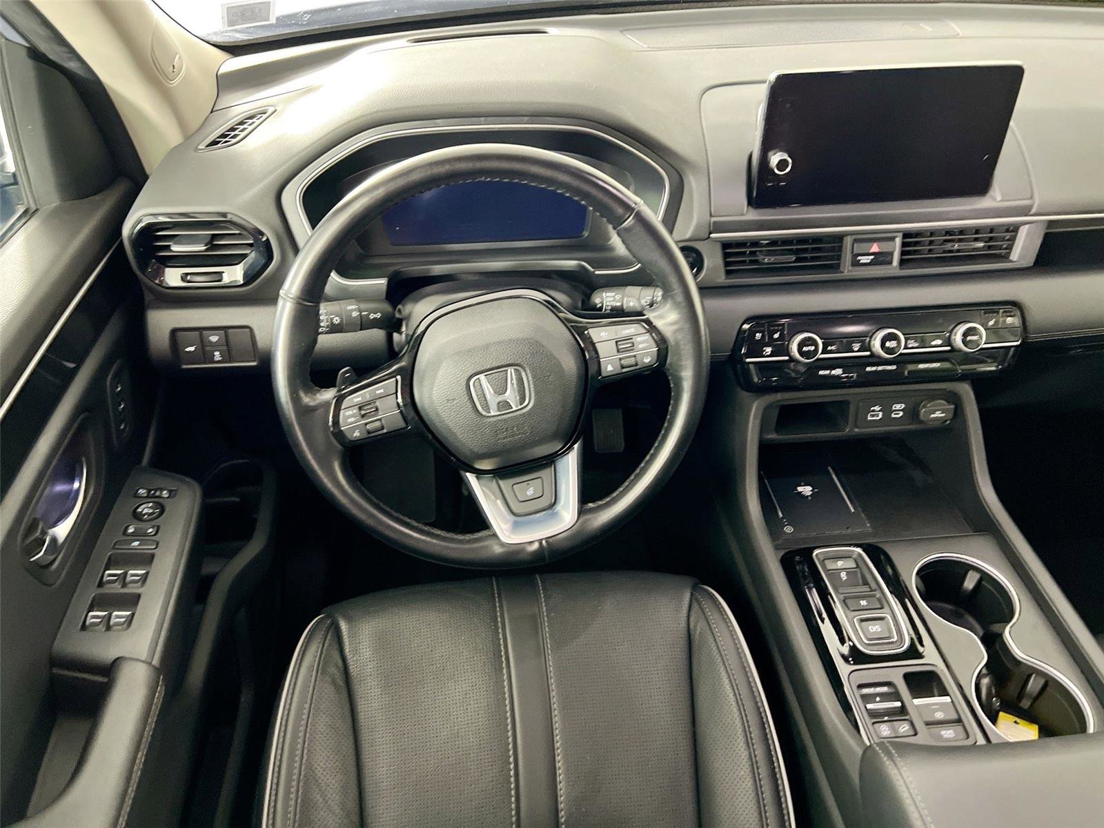 Used 2024 Honda Pilot Elite image 21