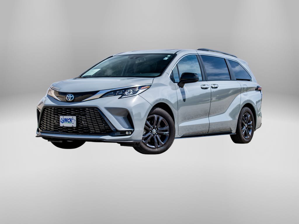 Used 2024 Toyota Sienna XSE w/ XSE Plus Package AWD/4WD image 49