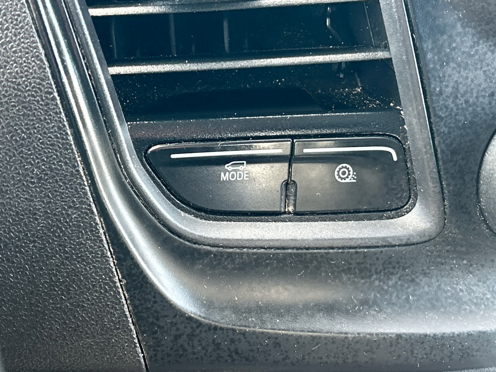 Used 2023 Ford Transit 250 Low Roof AWD w/ Exterior Upgrade Package image 26