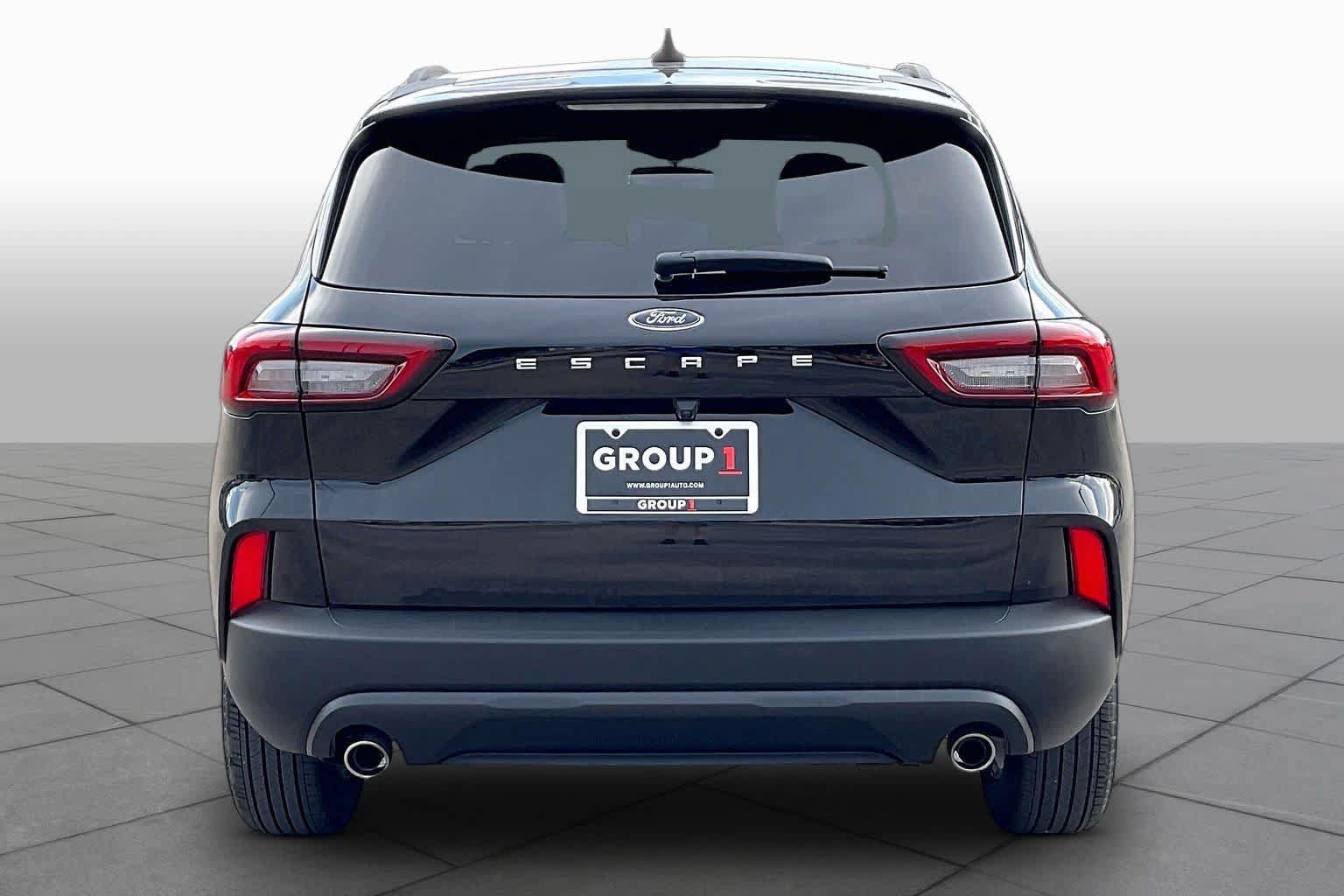 Used 2025 Ford Escape ST-Line FWD image 5