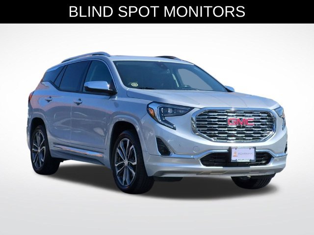 Used 2018 GMC Terrain Denali w/ Advanced Safety Package AWD/4WD image 3
