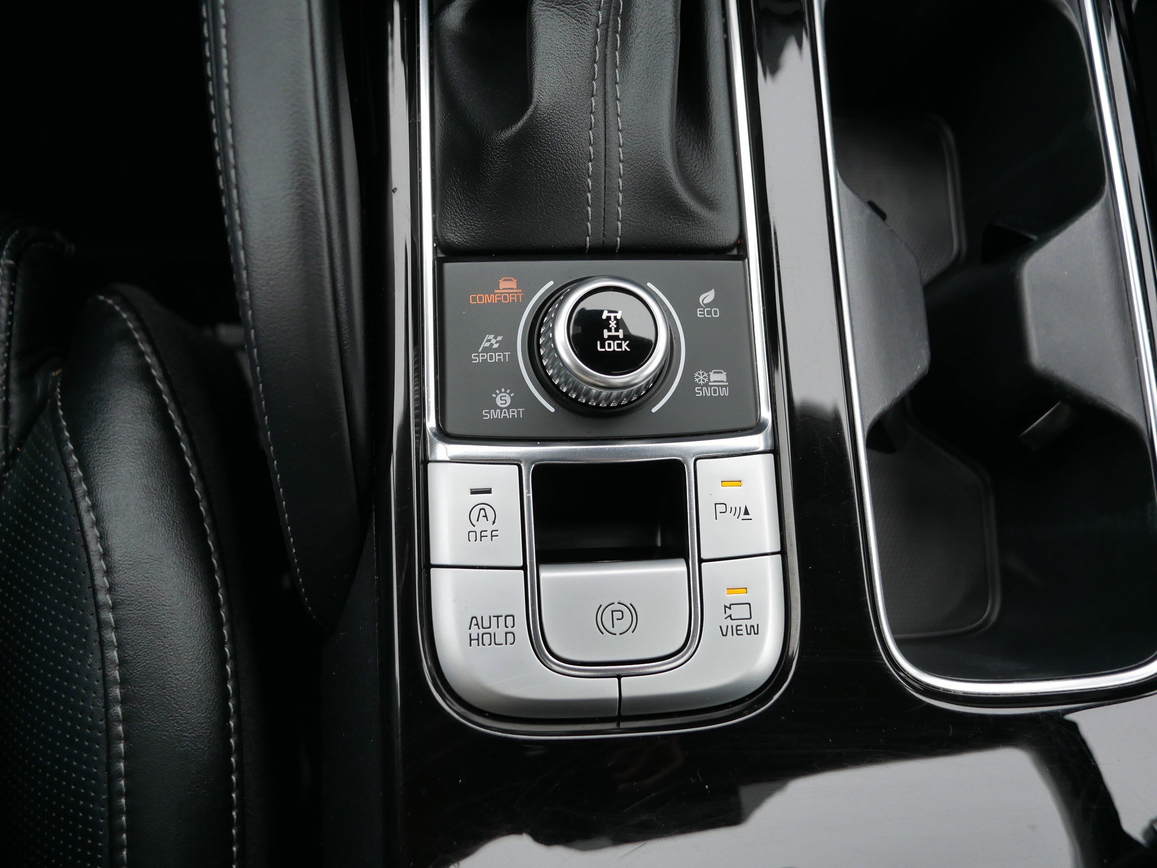 Used 2022 Kia Telluride SX w/ SX Prestige Package image 30