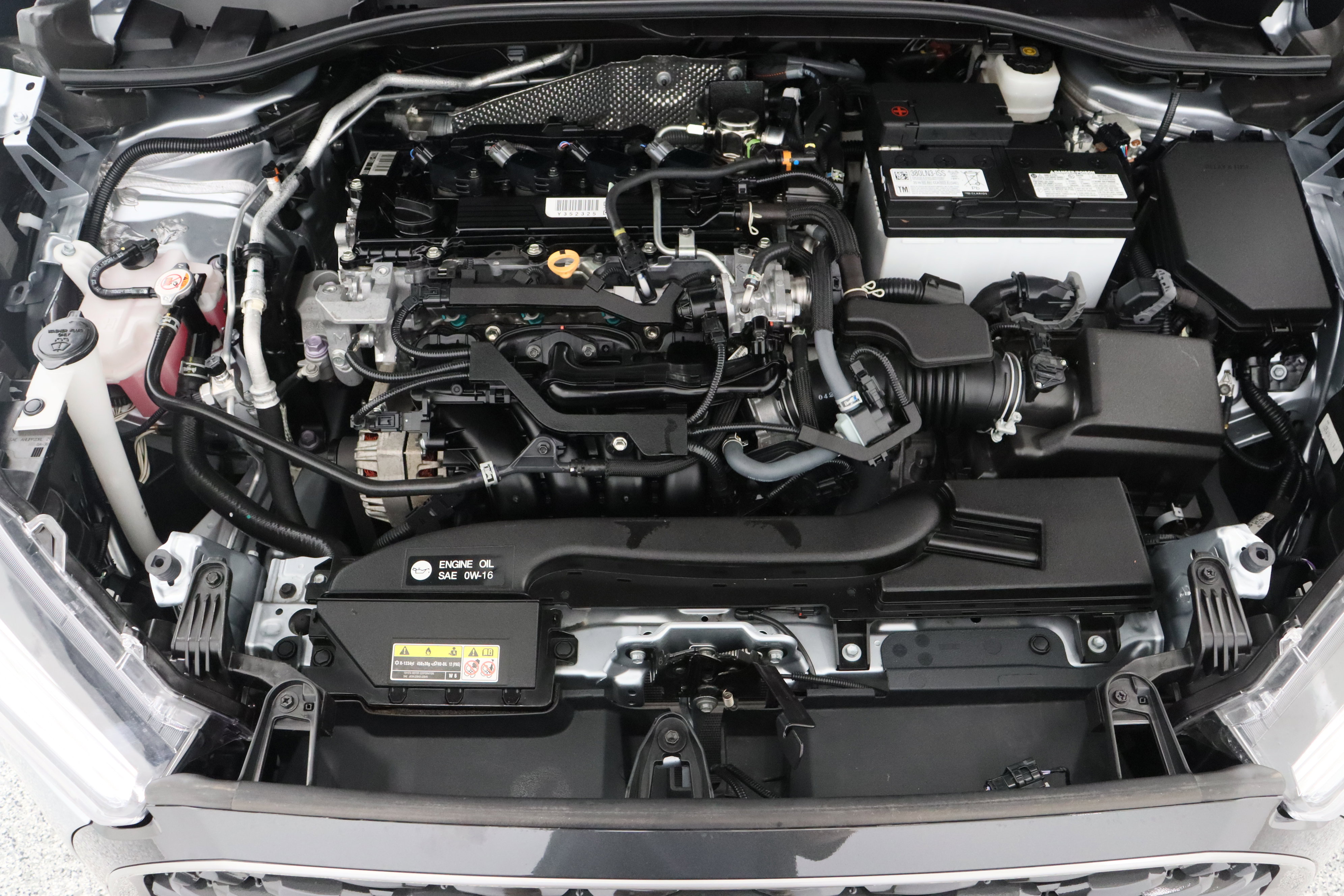 Used 2023 Toyota Corolla Cross XLE w/ Convenience Package FWD image 41