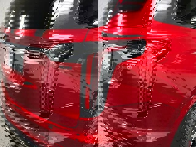 Certified 2023 Cadillac XT6 Sport w/ Platinum Package image 11