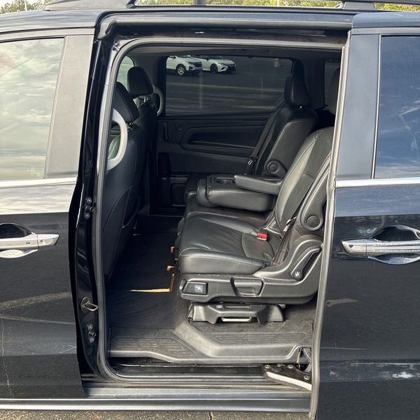 Used 2022 Honda Odyssey EX-L image 9