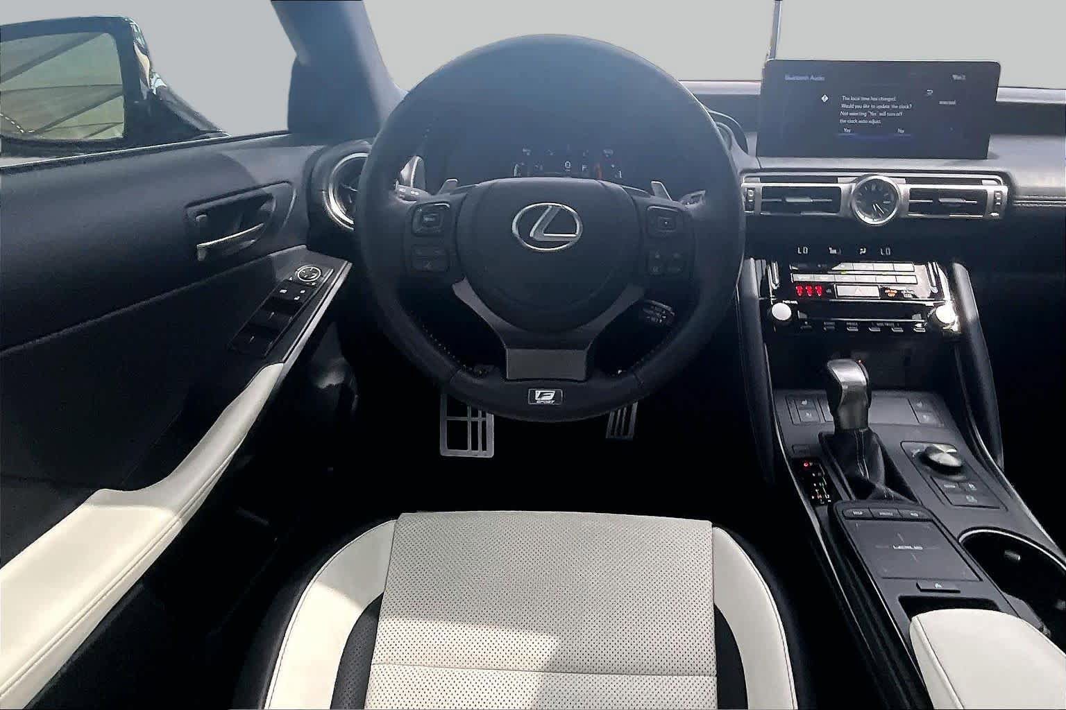 Used 2022 Lexus IS 350 F Sport RWD image 6