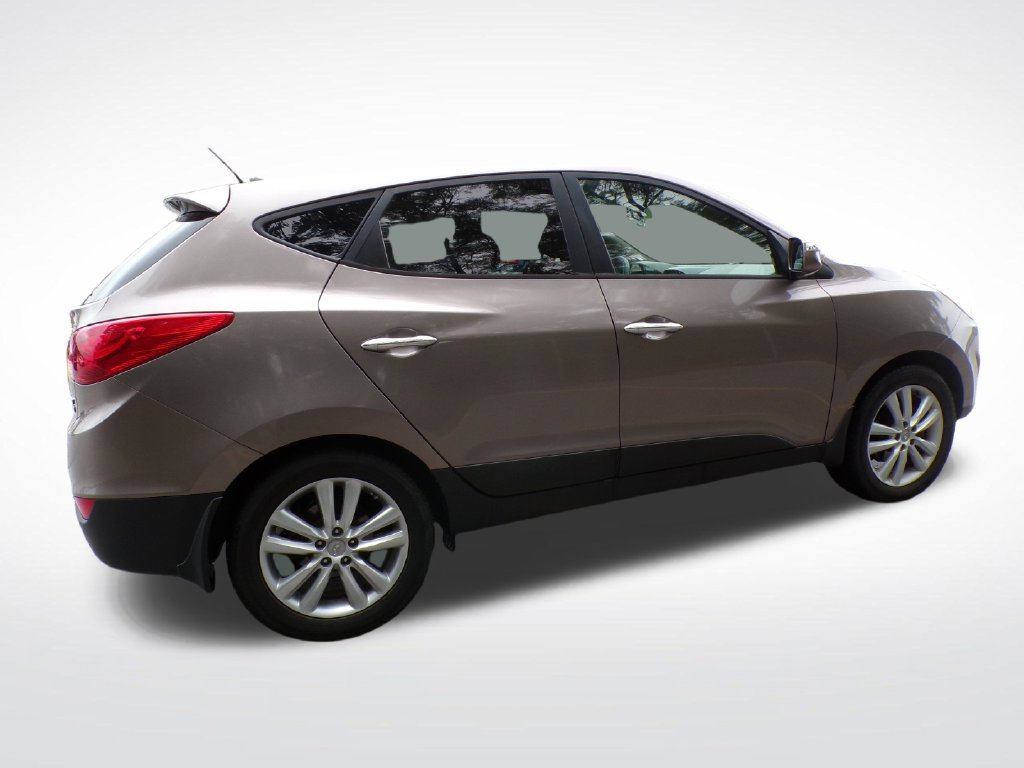 Used 2012 Hyundai Tucson Limited w/ Premium Pkg AWD/4WD image 8