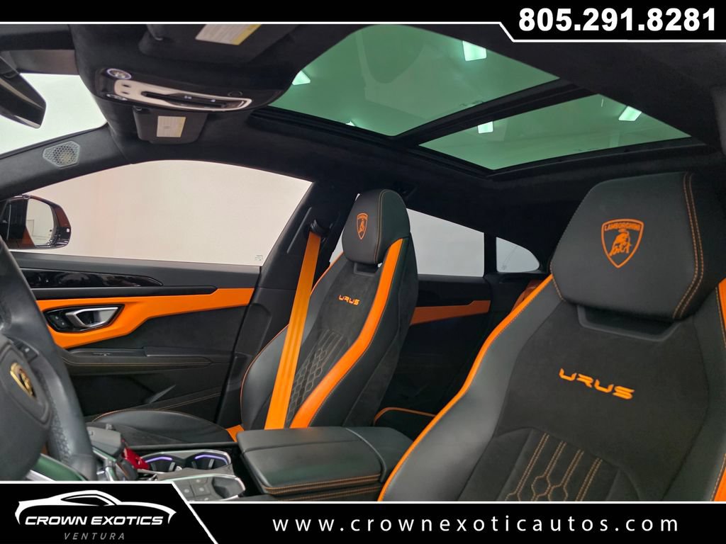 Used 2024 Lamborghini Urus S AWD/4WD image 36