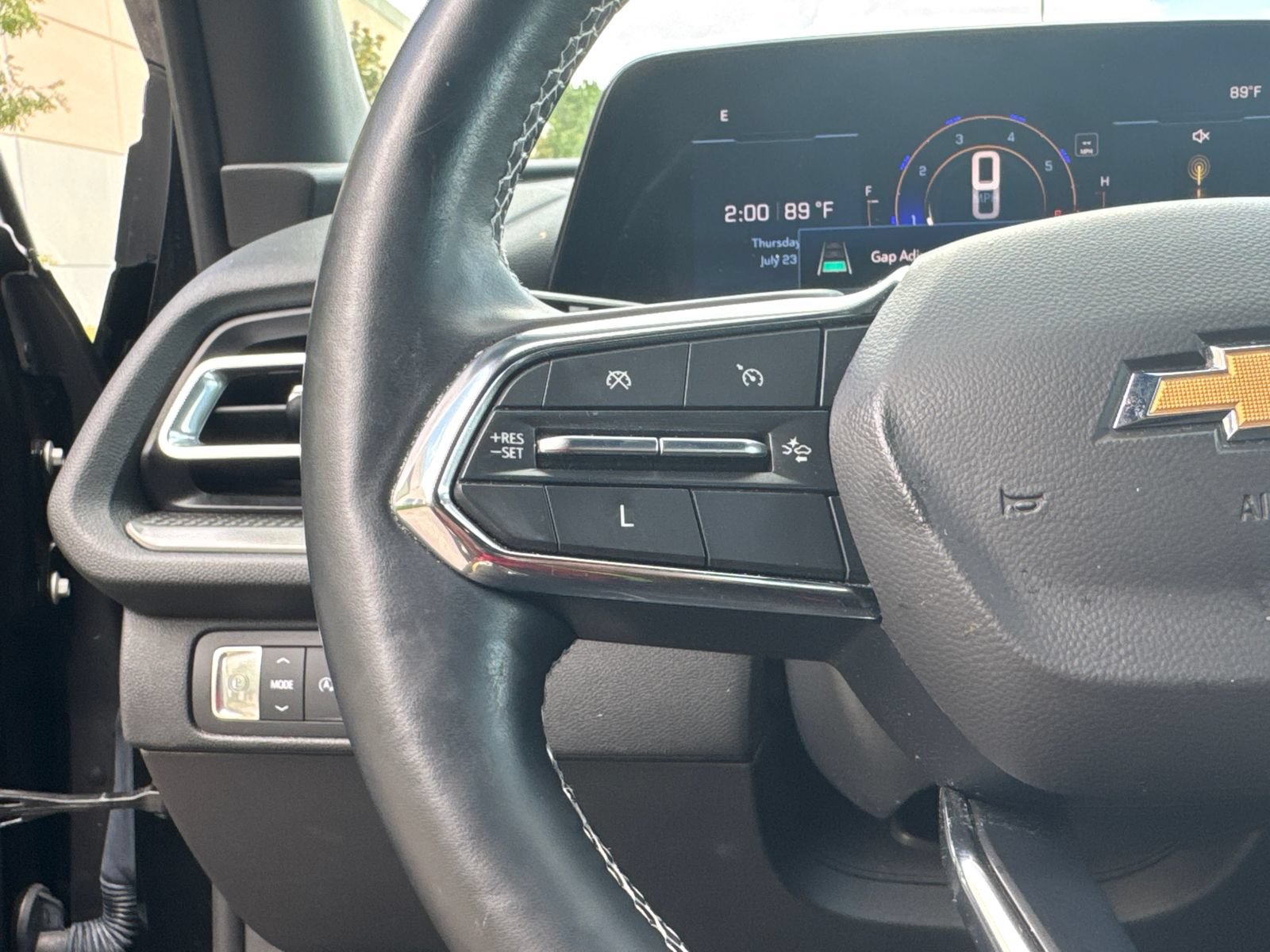 Used 2024 Chevrolet Traverse LS FWD image 26