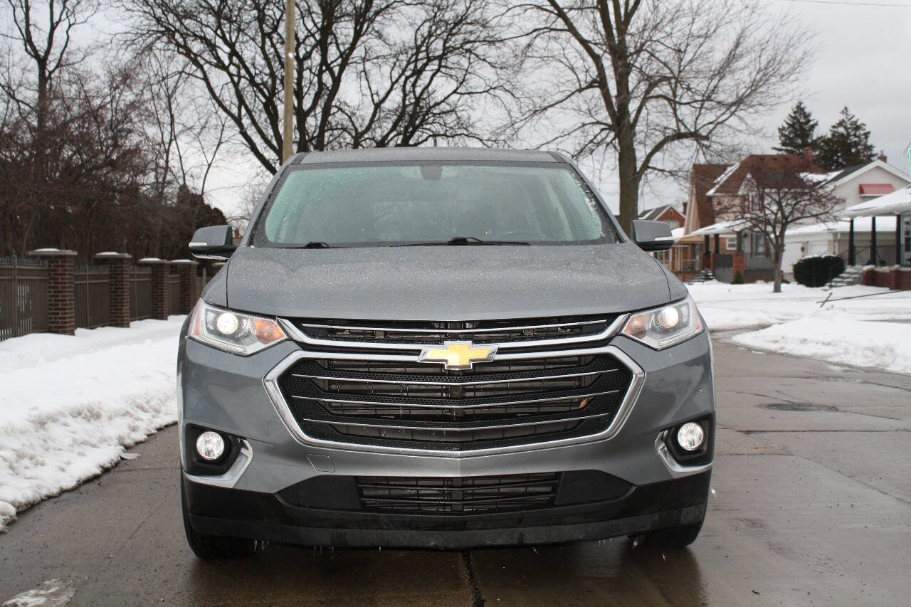 Used 2019 Chevrolet Traverse LT image 3