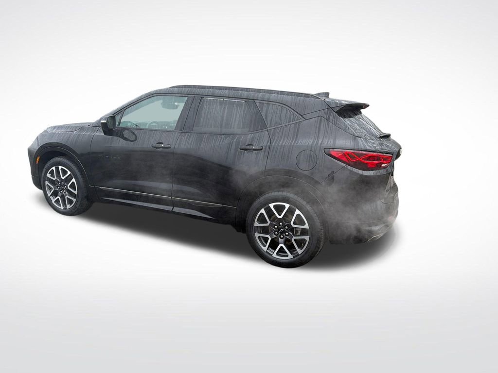Used 2024 Chevrolet Blazer RS image 3