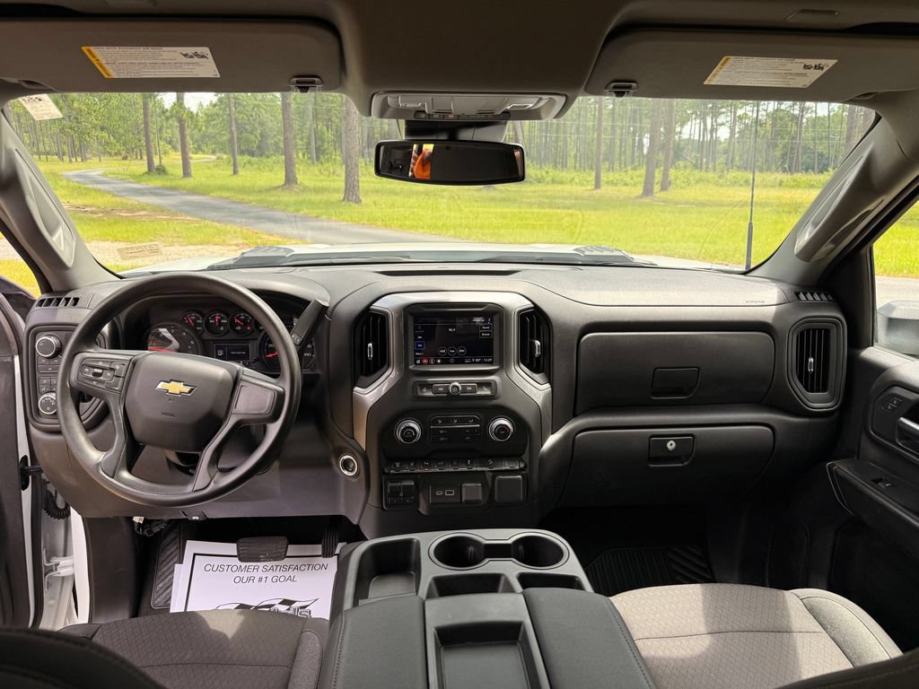 Used 2024 Chevrolet Silverado 2500 Custom w/ Custom Value Package AWD/4WD image 14