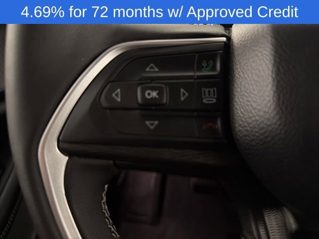 Used 2025 Jeep Grand Cherokee L Laredo image 21