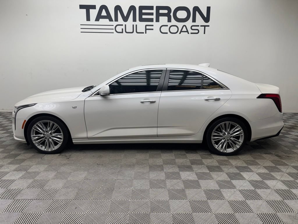 Used 2023 Cadillac CT4 Premium Luxury RWD image 6
