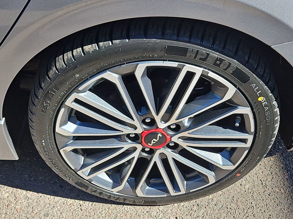 Used 2023 Kia Forte GT image 10