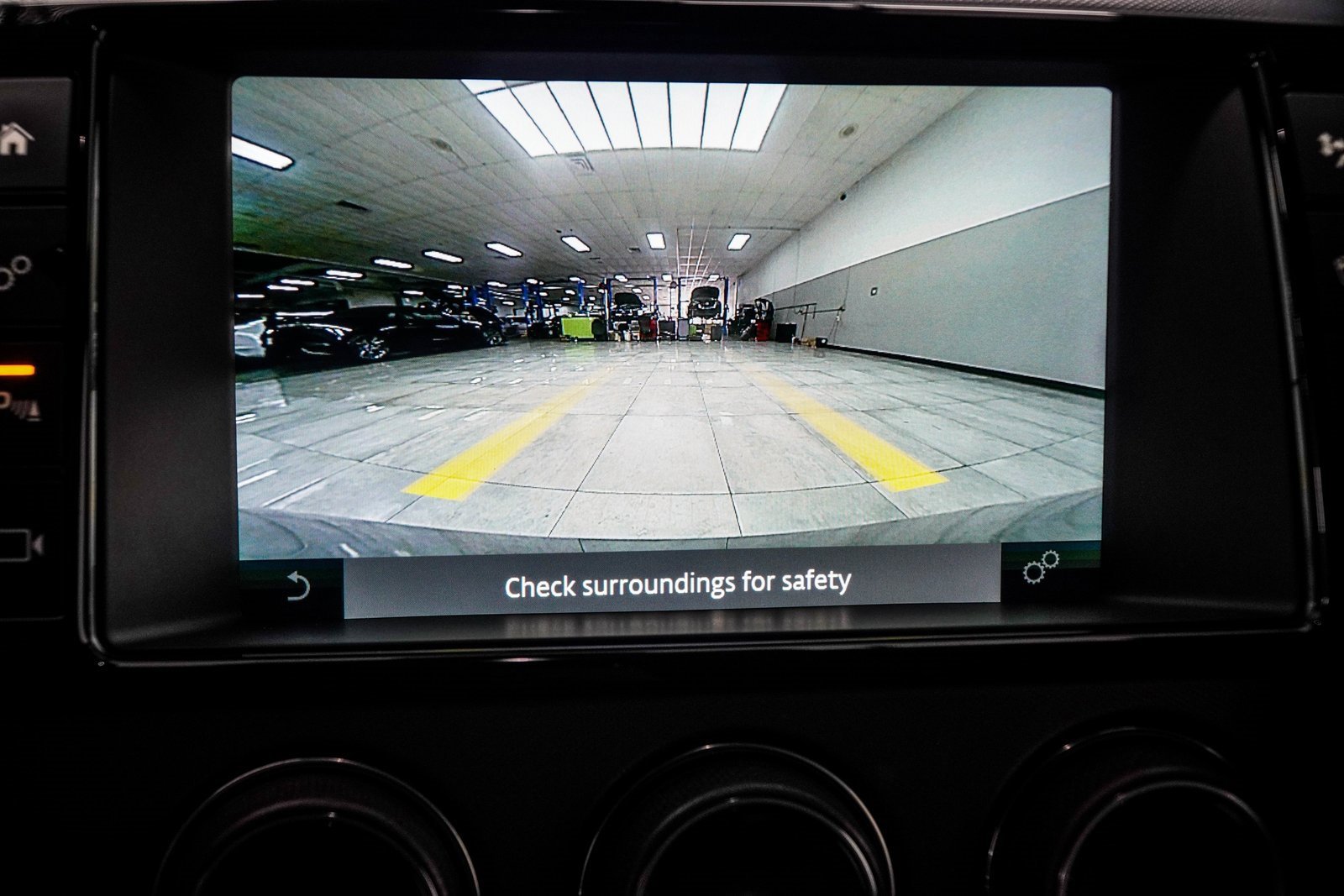 Used 2018 Jaguar F-TYPE Coupe image 24