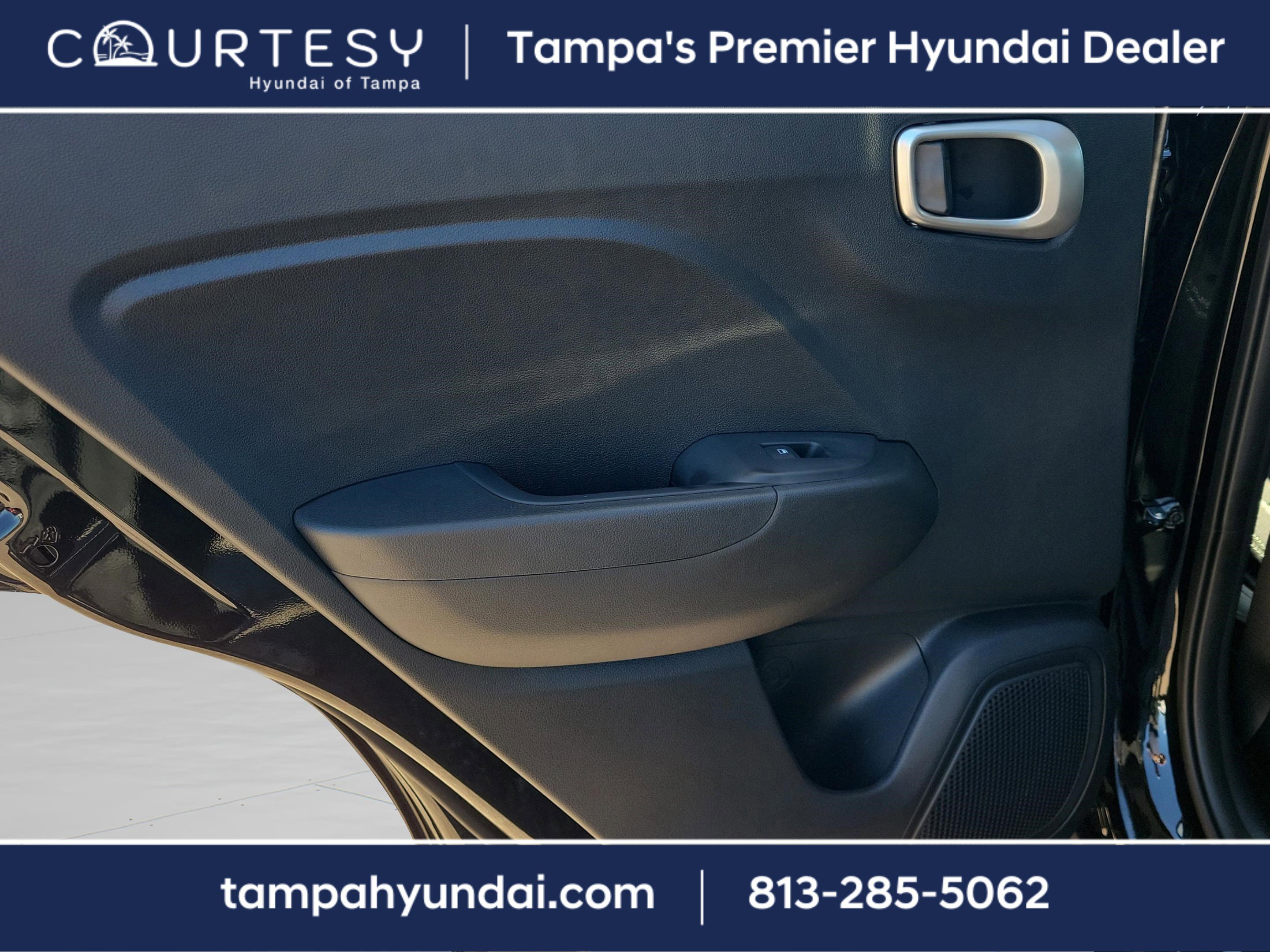 New 2026 Hyundai Venue SEL image 8