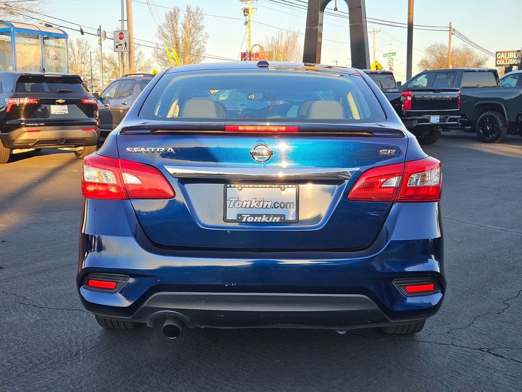 Used 2019 Nissan Sentra SR image 5