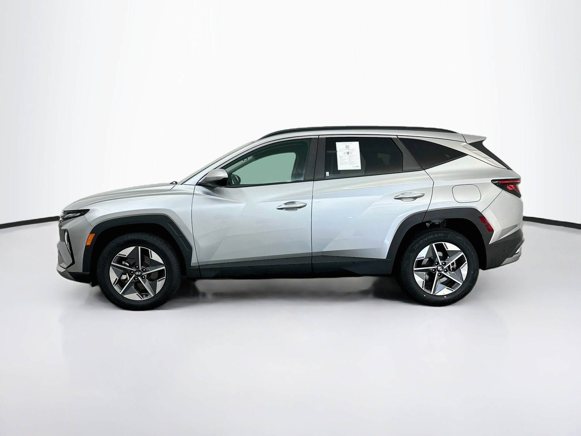 Used 2025 Hyundai Tucson SEL AWD/4WD image 4