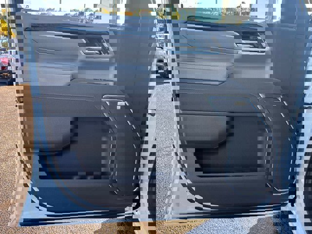 New 2026 GMC Sierra 2500 SLT w/ SLT Premium Package image 10