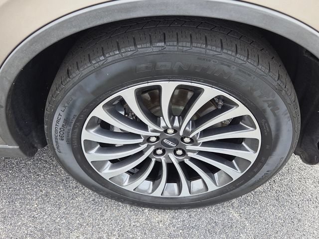 Used 2021 Lincoln Aviator Reserve w/ Equipment Group 201A RWD image 12