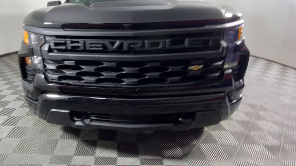 New 2026 Chevrolet Silverado 1500 Custom AWD/4WD image 5