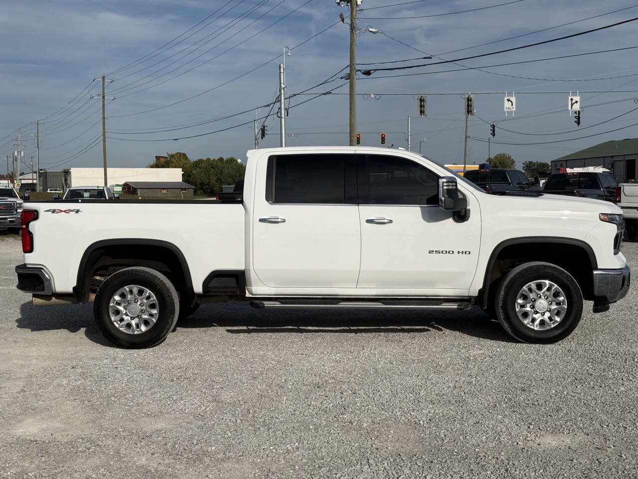 Used 2024 Chevrolet Silverado 2500 LTZ AWD/4WD image 6