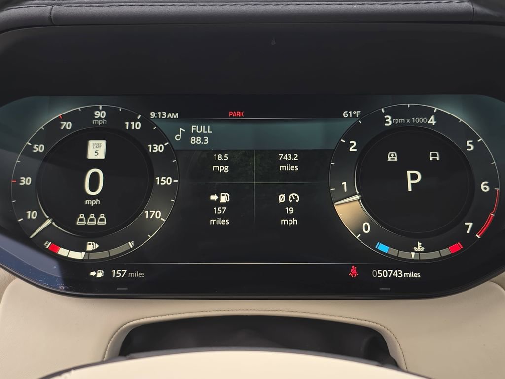 Certified 2023 Land Rover Range Rover SE image 20