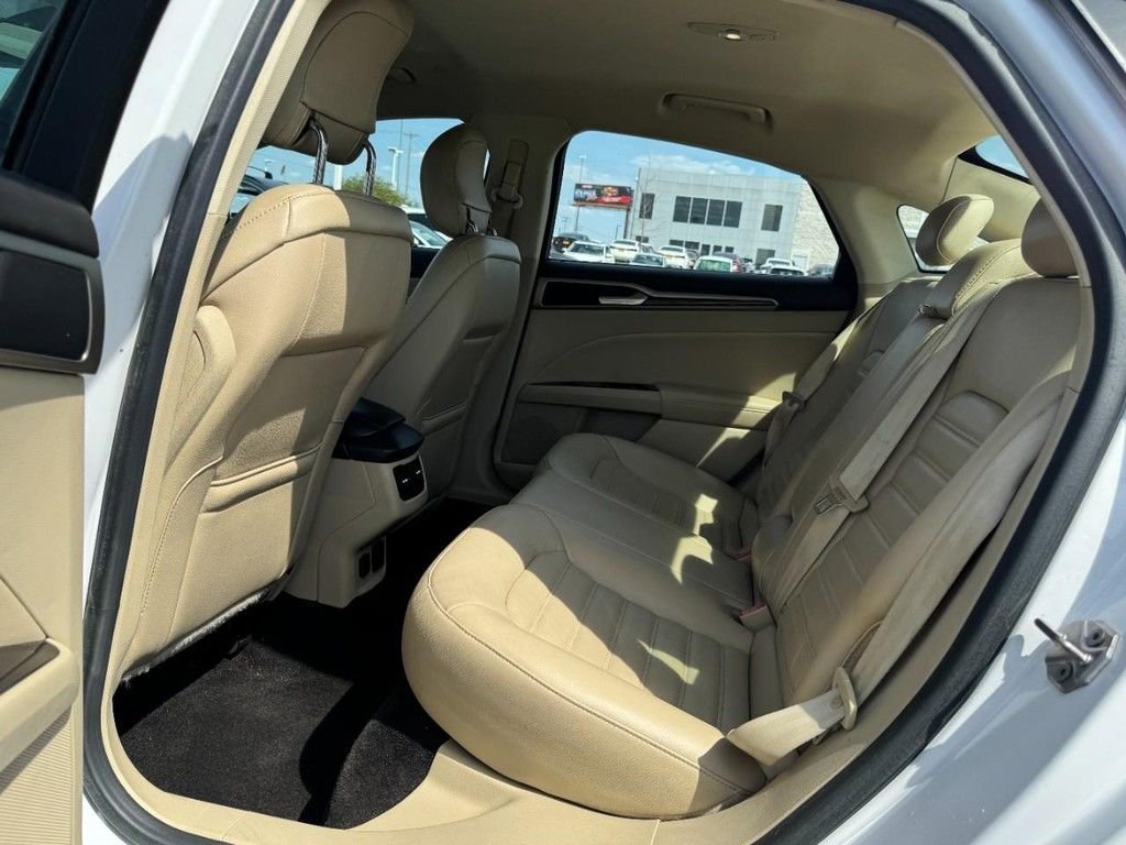 Used 2014 Ford Fusion SE w/ Equipment Group 502A image 10