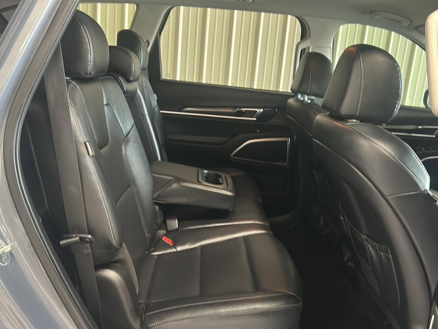Used 2023 Kia Telluride LX FWD image 15