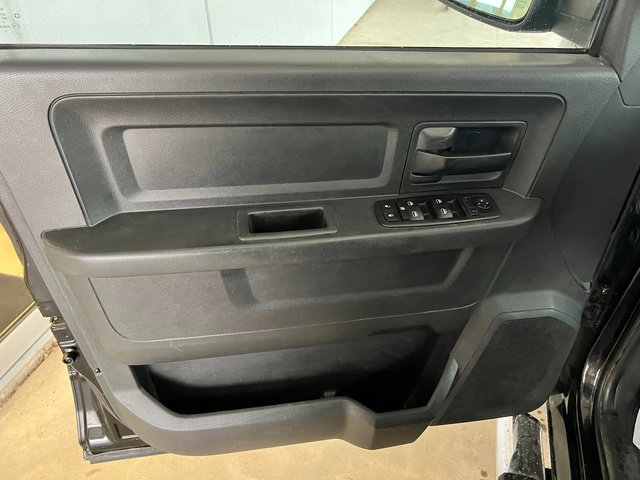 Used 2012 RAM 1500 Express w/ ST Popular Equipment Group image 16