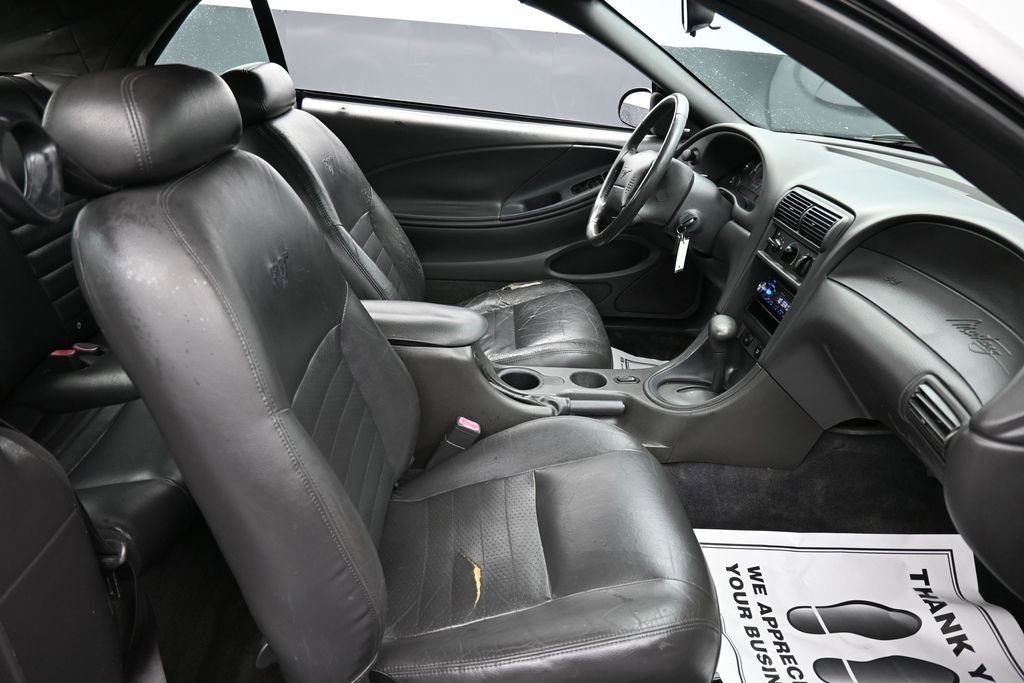 Used 2004 Ford Mustang GT RWD image 13