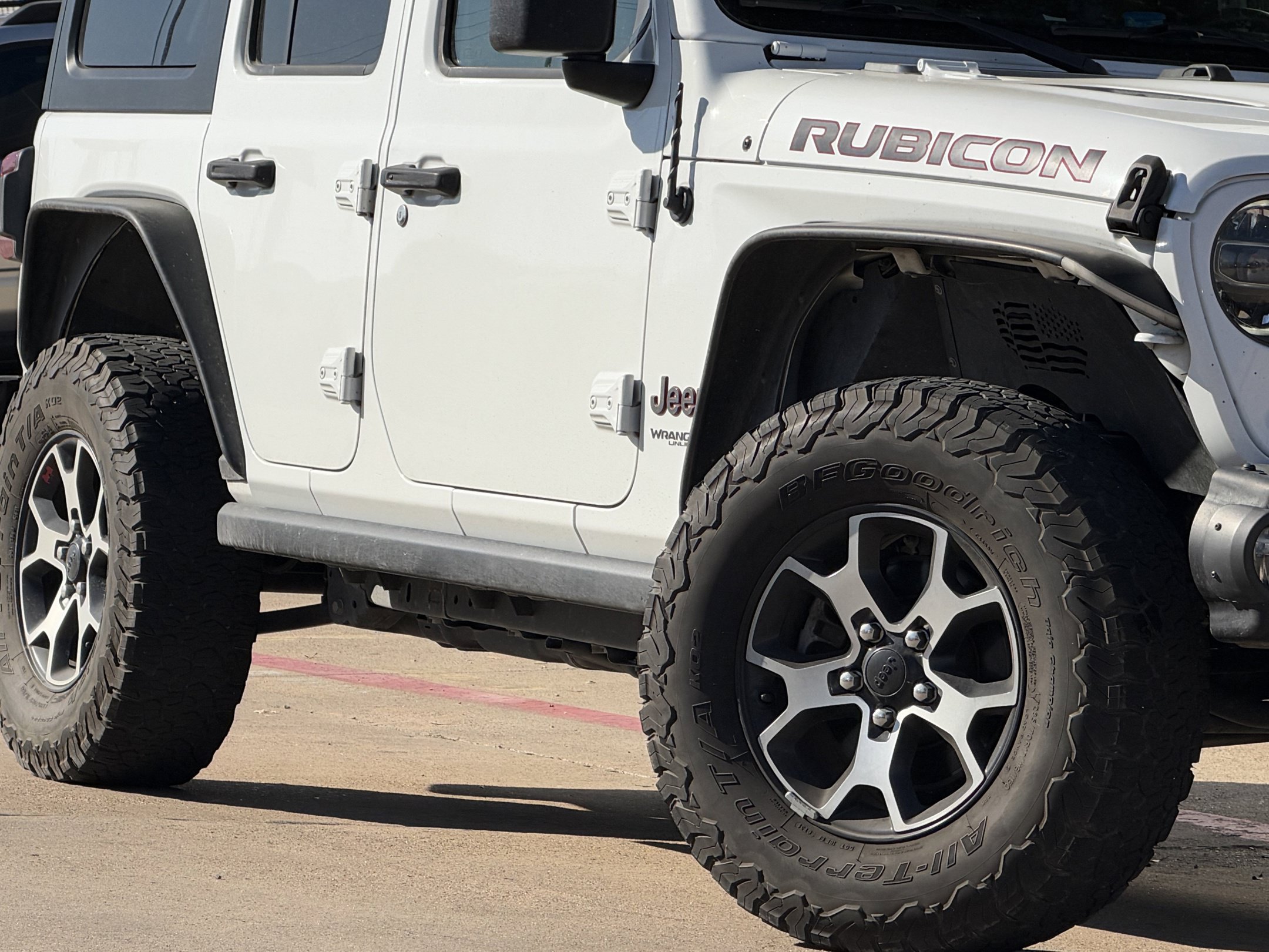 Used 2019 Jeep Wrangler Unlimited Rubicon AWD/4WD image 3